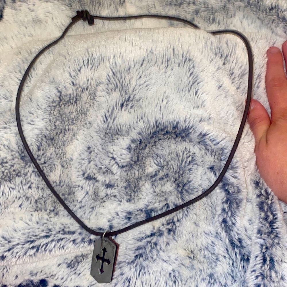 Men’s Necklace Hand made silver cross from Buckle stores can adjust necklace